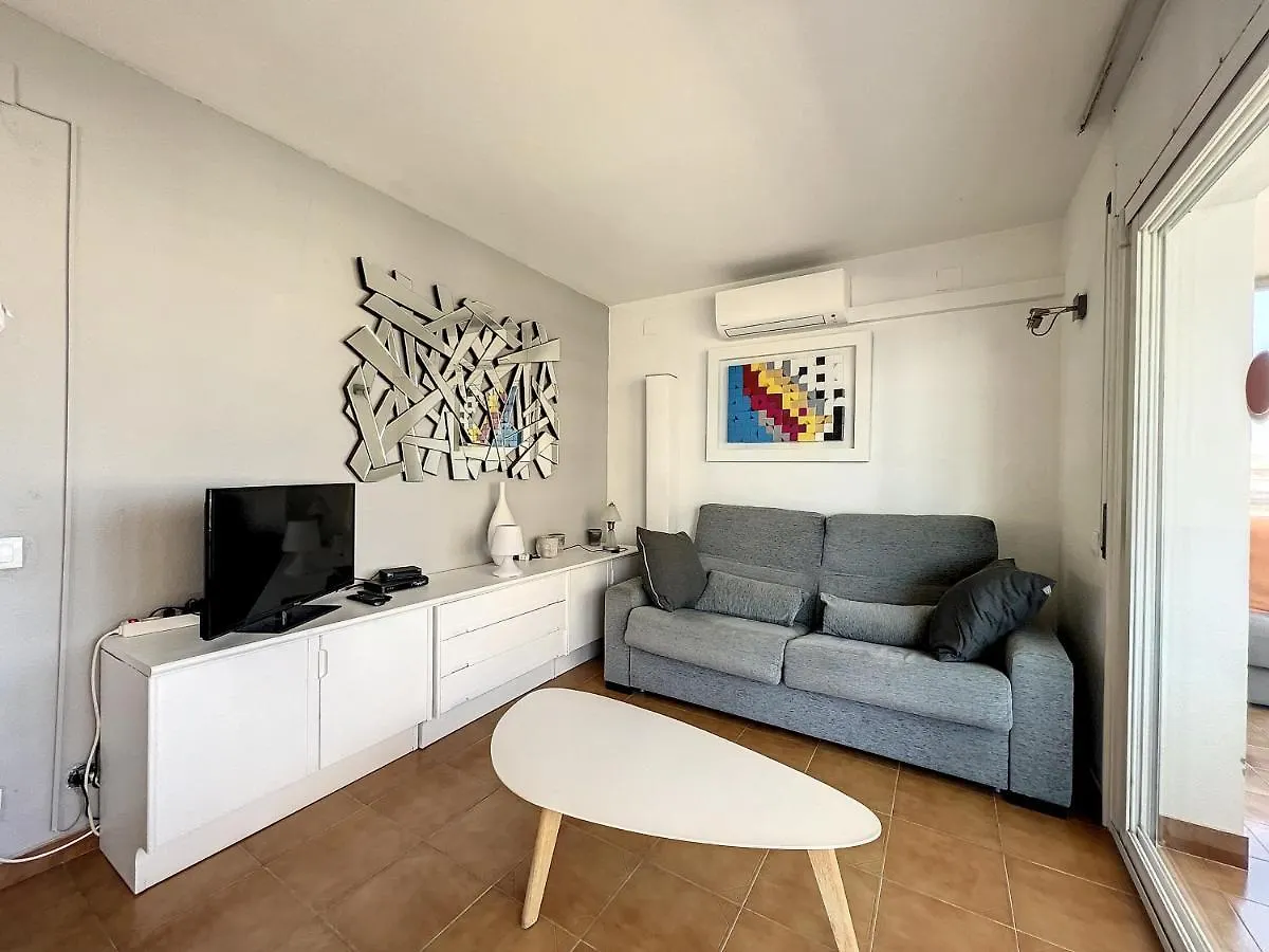Apartment Marenostrum Roses Spain